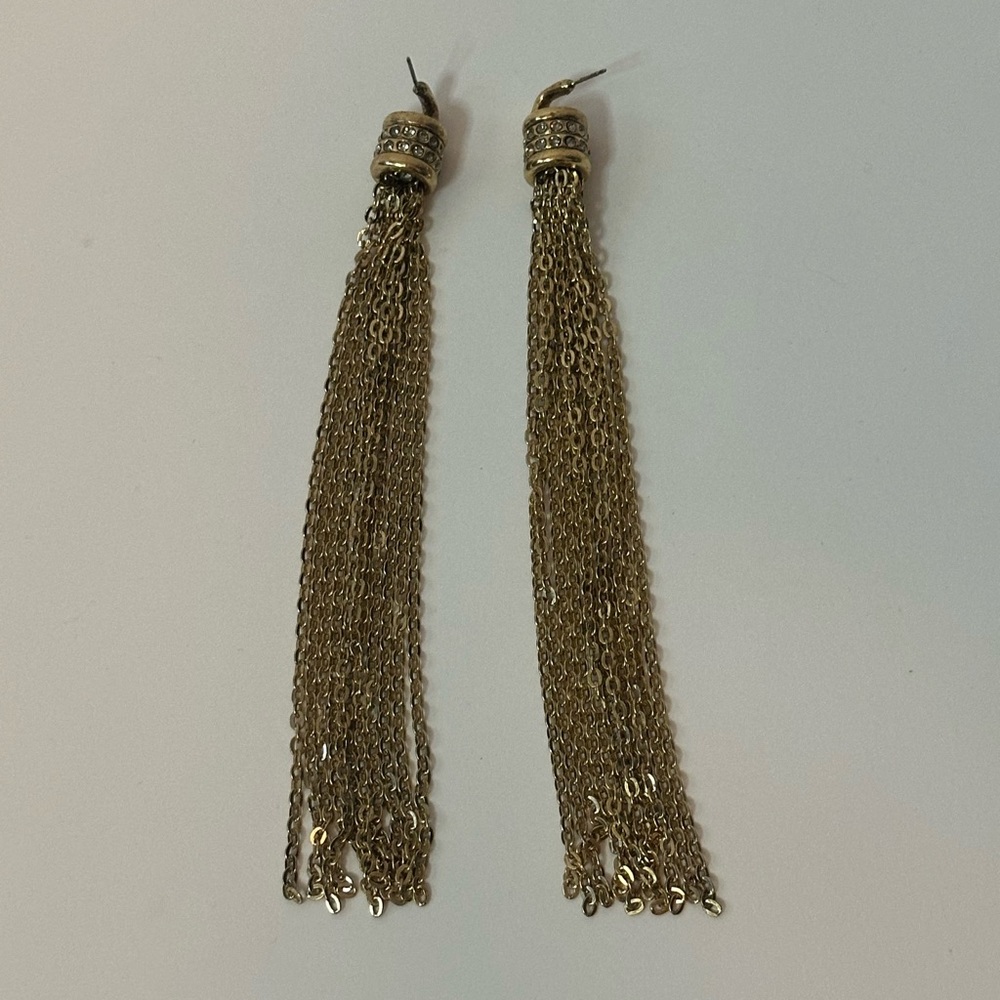 GOLD TASSEL EARRING